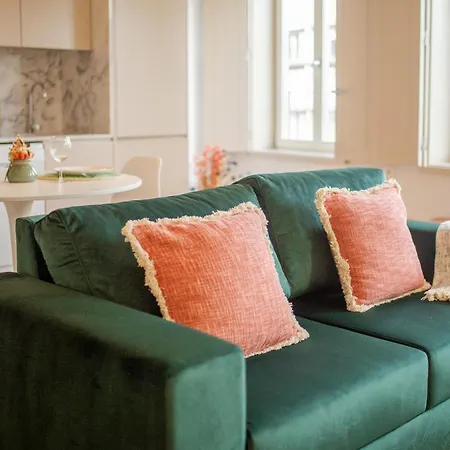 New - Bright In Santa Catarina